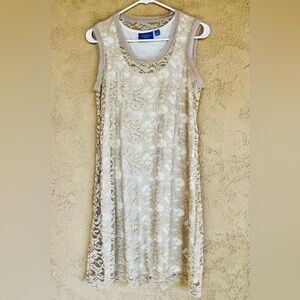 Simply Vera Vera Wang Beige Lace Cocktail Dress